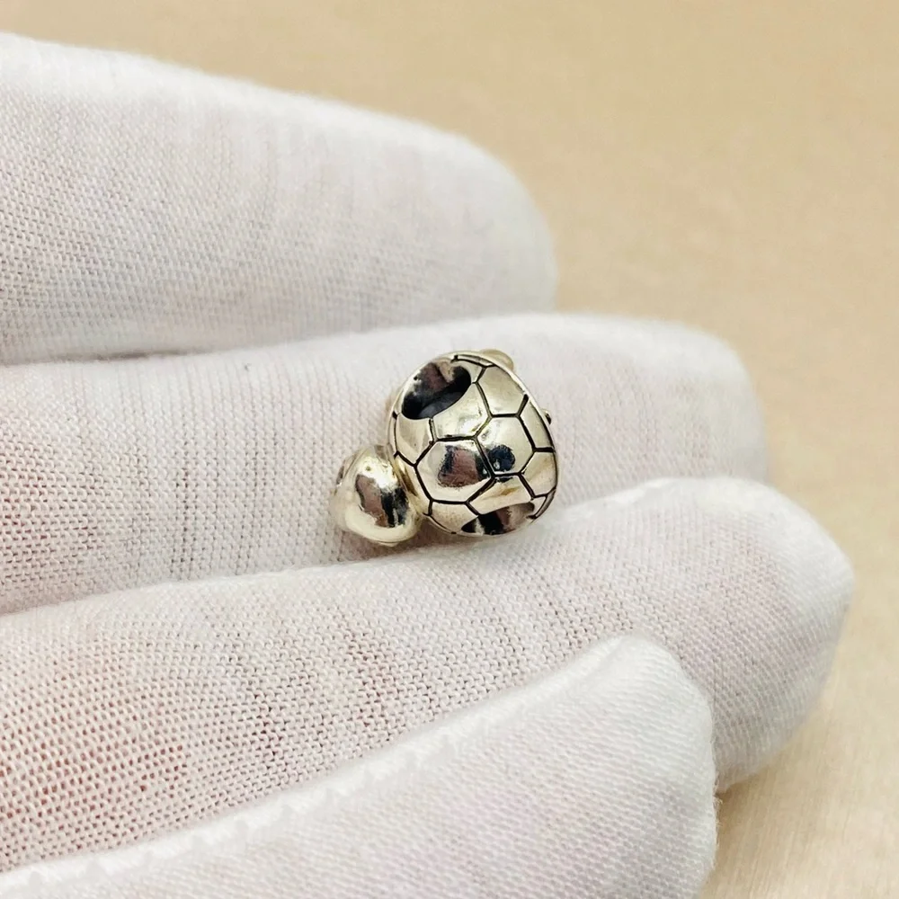 EUC Pandora 797878CZ Sterling Silver Bright Eyed Turtle Animal Charm w/ Clear CZ - Picture 5 of 7